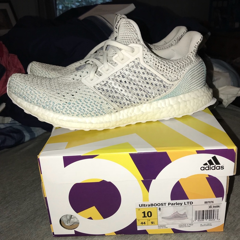 Adidas ultra boost clima / Parley -limited edition